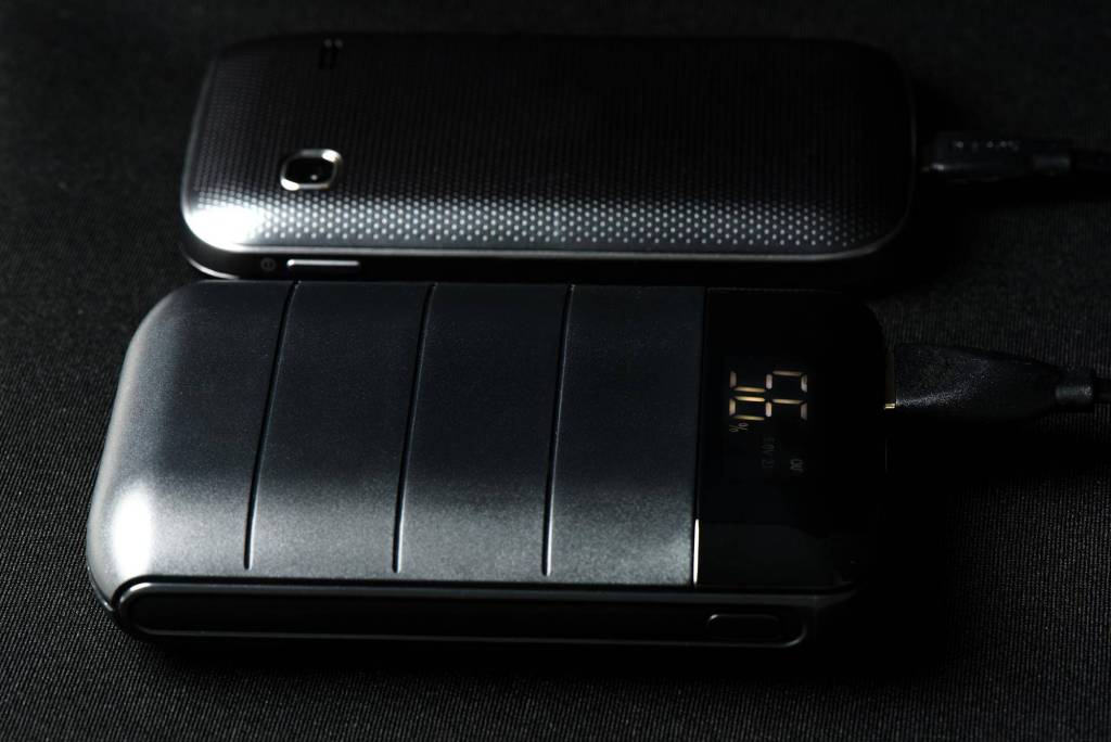 Jak wybrać powerbank do samochodu i na co zwrócić uwagę?
